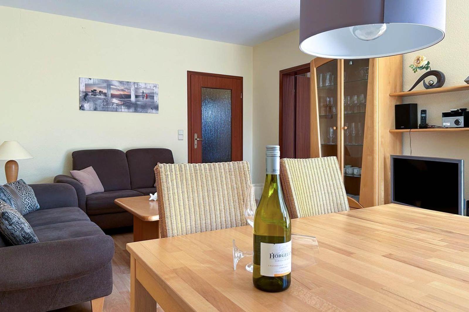 Apartment 4 Mit Sonnenbalkon Im Hubertus Duhnen